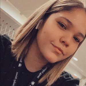 Meet your Posher, Fabiola